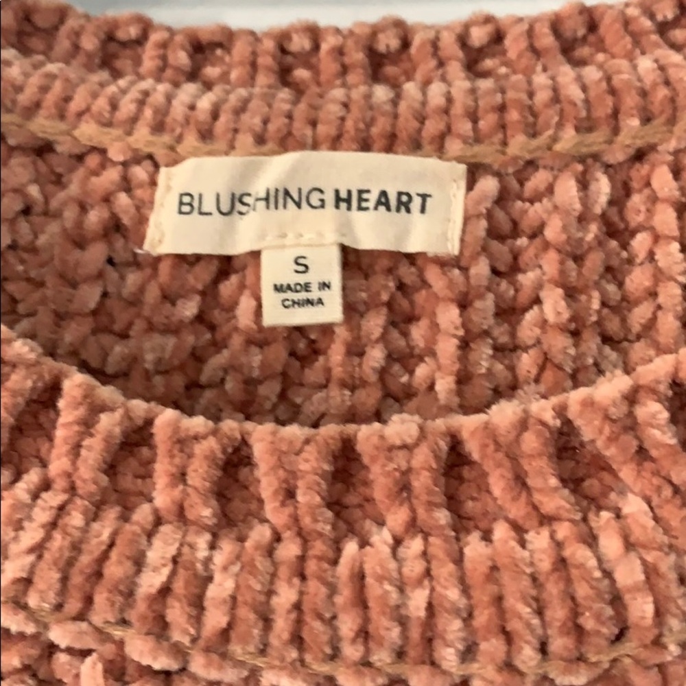 Blushing Heart Sweater - Picture 3 of 3